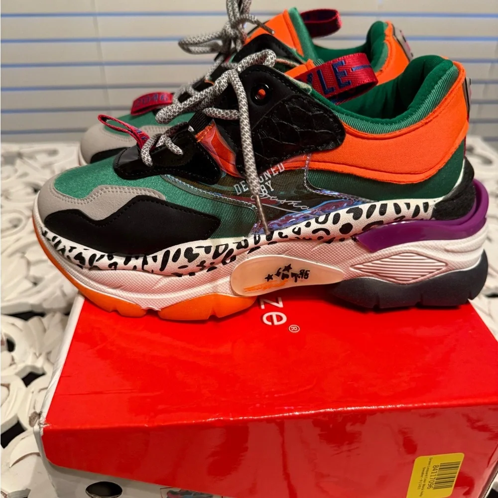 Nature Breeze Multicolor Dad Sneakers. Size 9 NIB - Picture 1 of 10